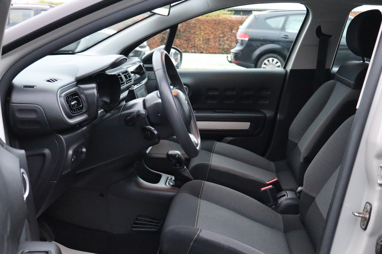 Billede af Citroën C3 1,5 BlueHDi 100 Shine Sport