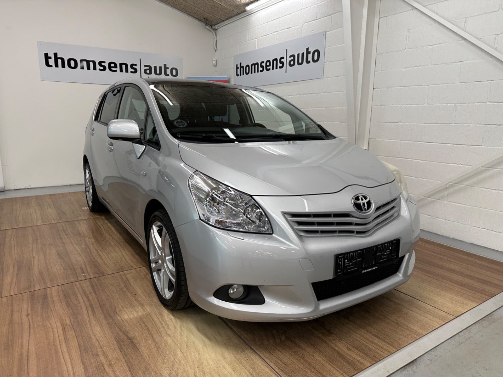 Toyota Verso 2011