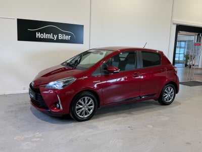 Toyota Yaris Hybrid H2 Exclusive e-CVT Van