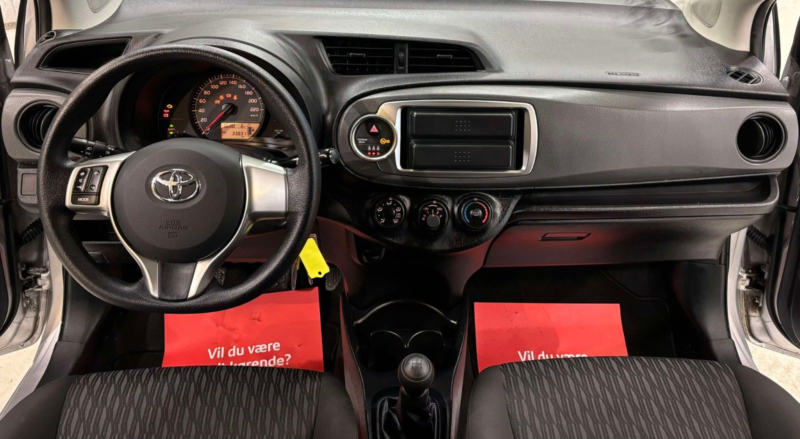 Billede af Toyota Yaris 1,0 VVT-i T2 Touch
