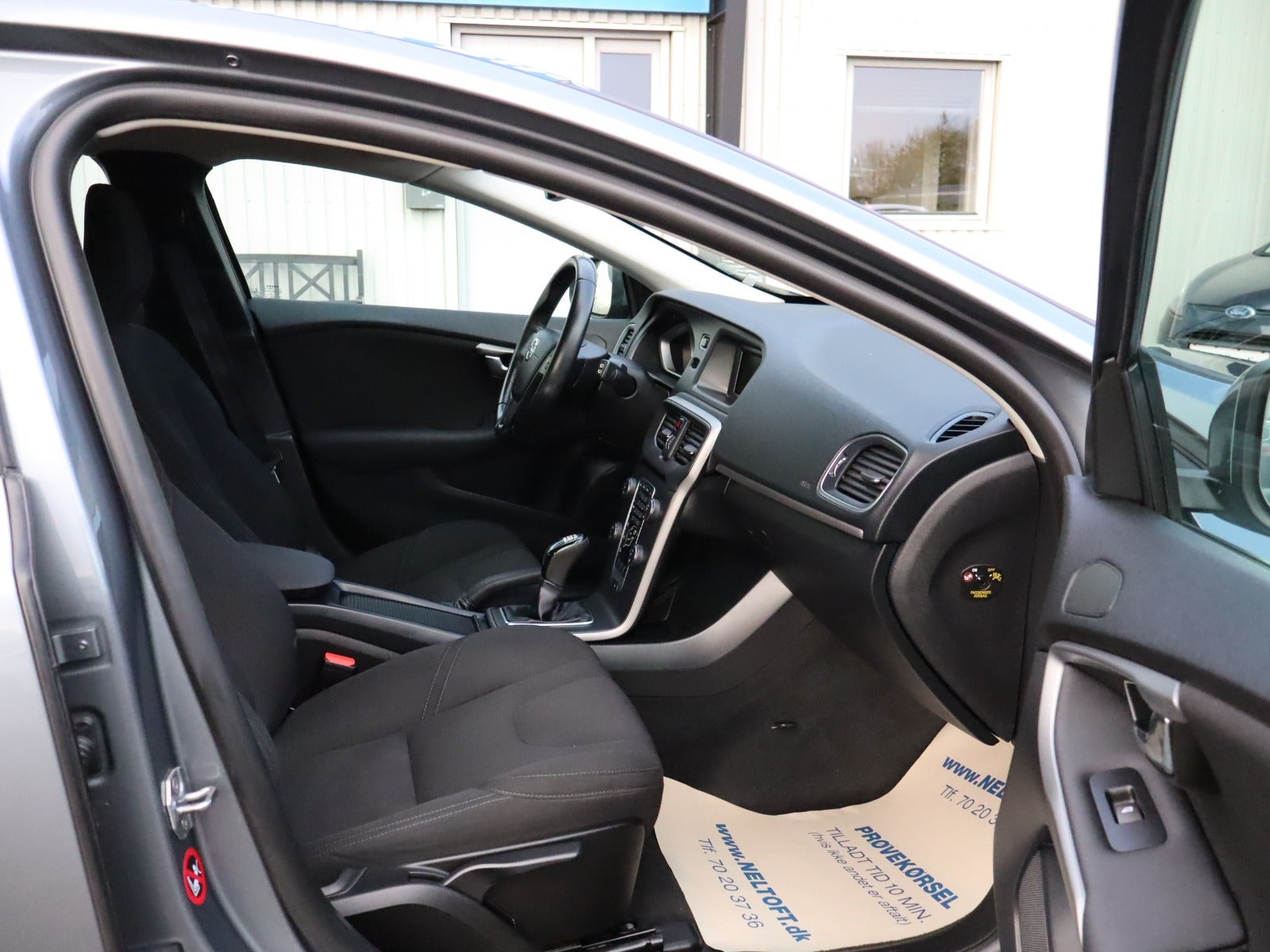 Billede af Volvo V40 2,0 D2 120 Momentum Eco