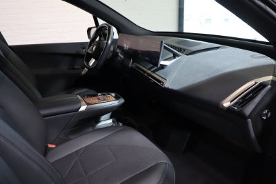 BMW iX xDrive40 Fully Charged Sport