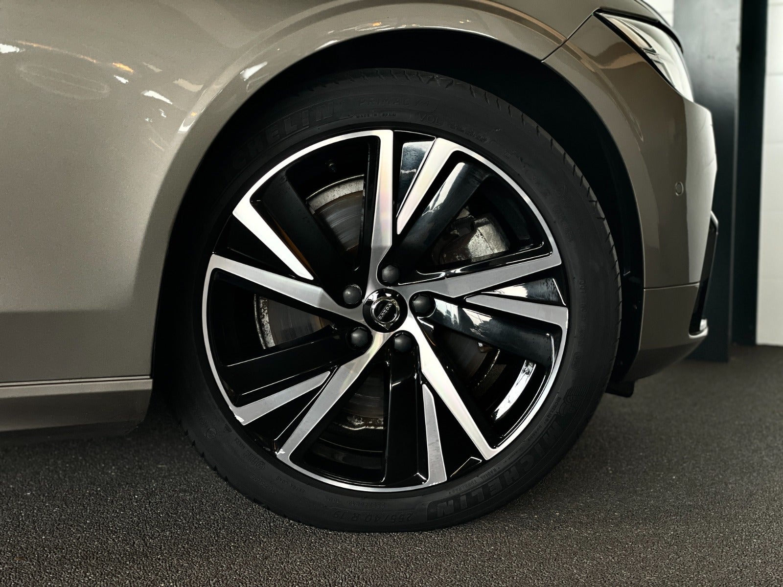 Volvo V90 T6 ReCharge R-Design aut. AWD