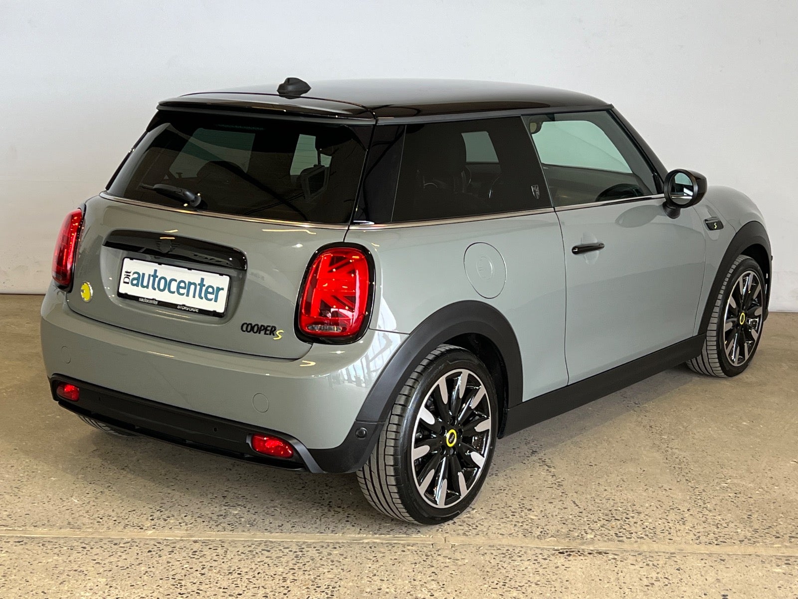 MINI Cooper SE Yours Trim