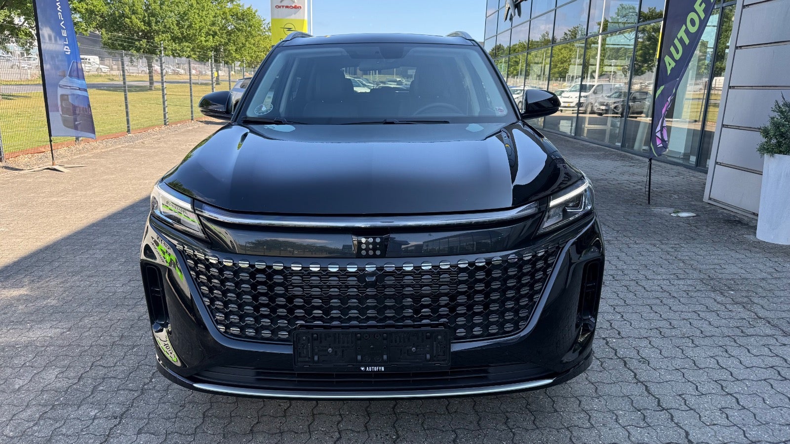 Navor E5 PHEV Rock