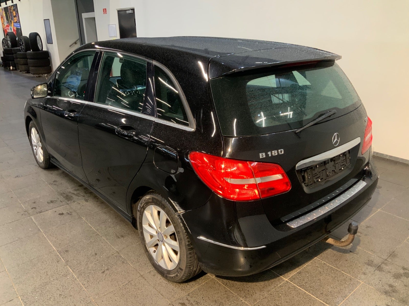 Mercedes-Benz B 180 (4/8)