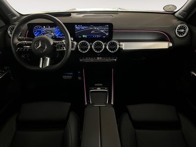 Mercedes EQB300 AMG Line 4Matic Van