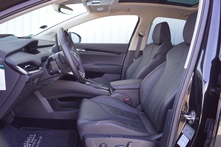 Skoda Enyaq iV Suite
