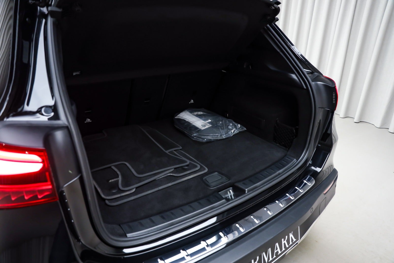 Mercedes-Benz EQA 250+