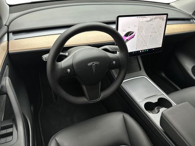 Tesla Model Y Long Range AWD billede 2