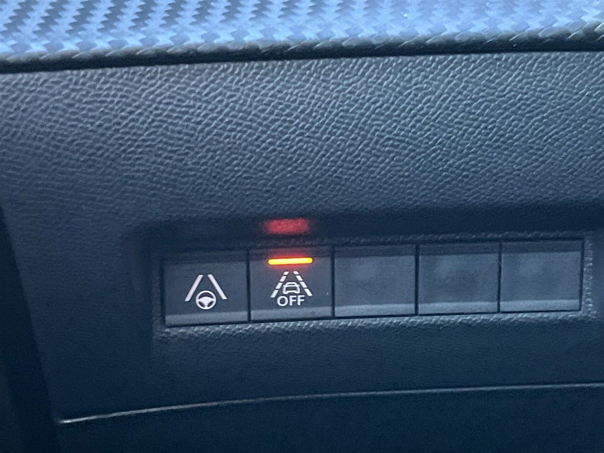 Peugeot e-2008 GT Sky billede 20