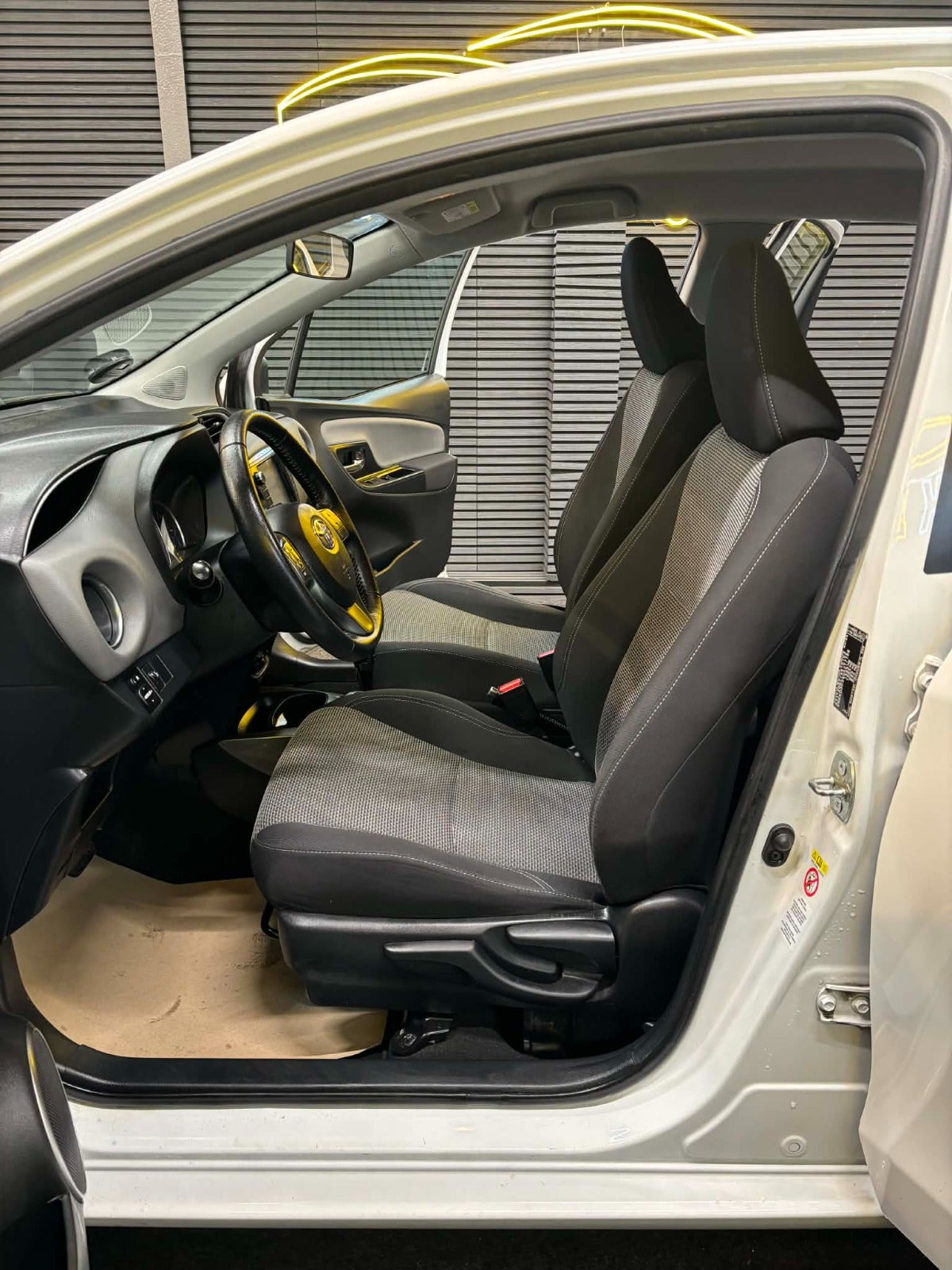 Billede af Toyota Yaris 1,5 Hybrid H2 e-CVT