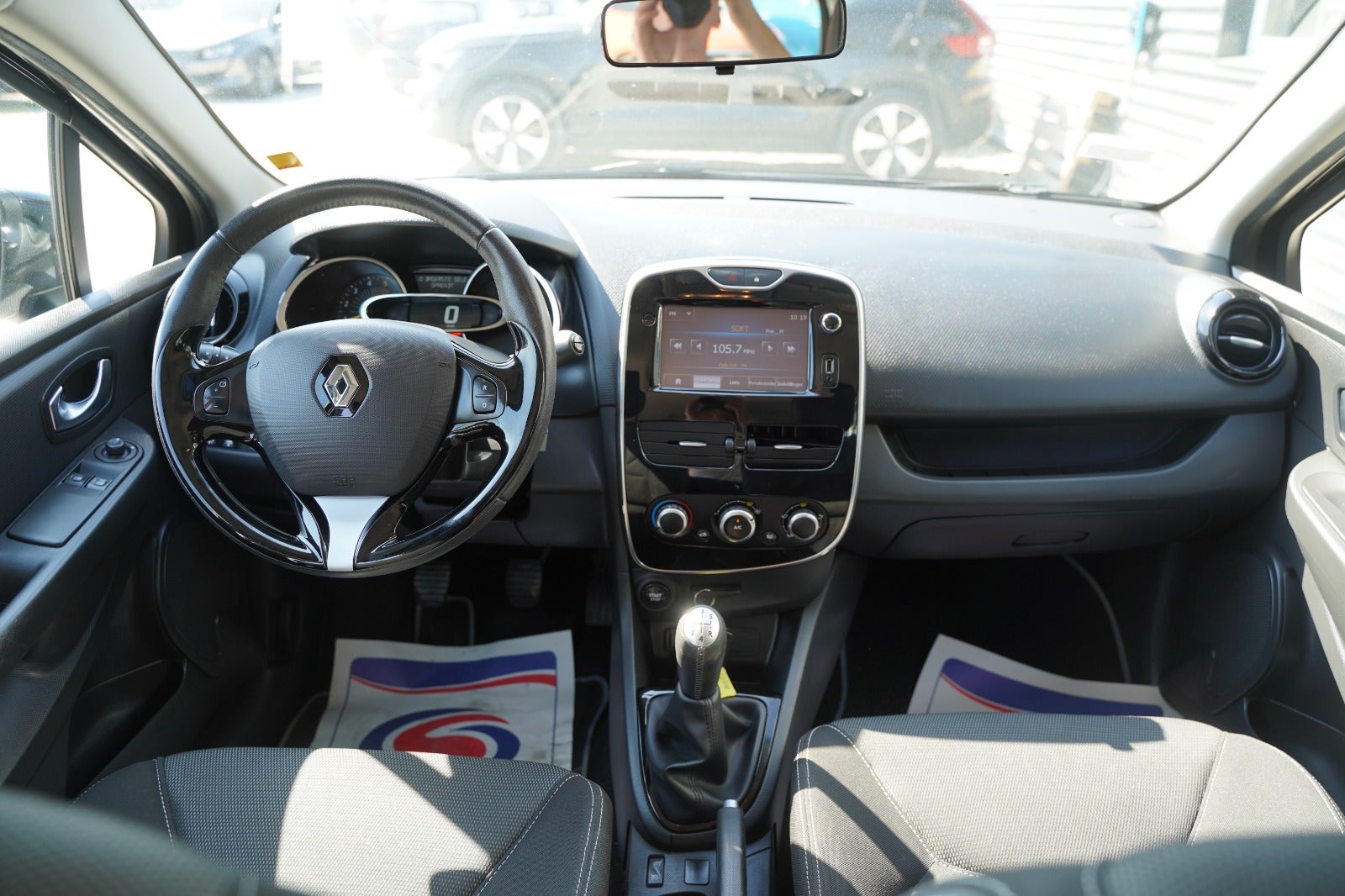 Billede af Renault Clio IV 1,5 dCi 75 Limited Sport Tourer