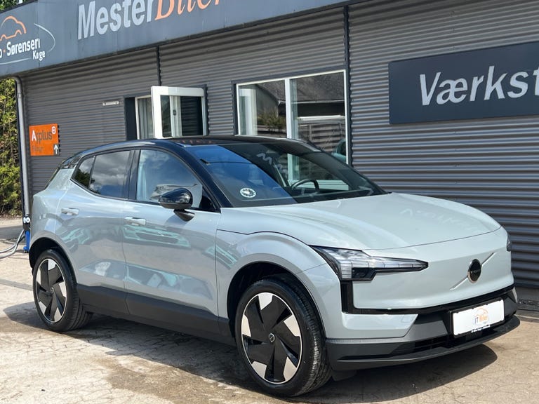 Volvo EX30 Extended Range Plus