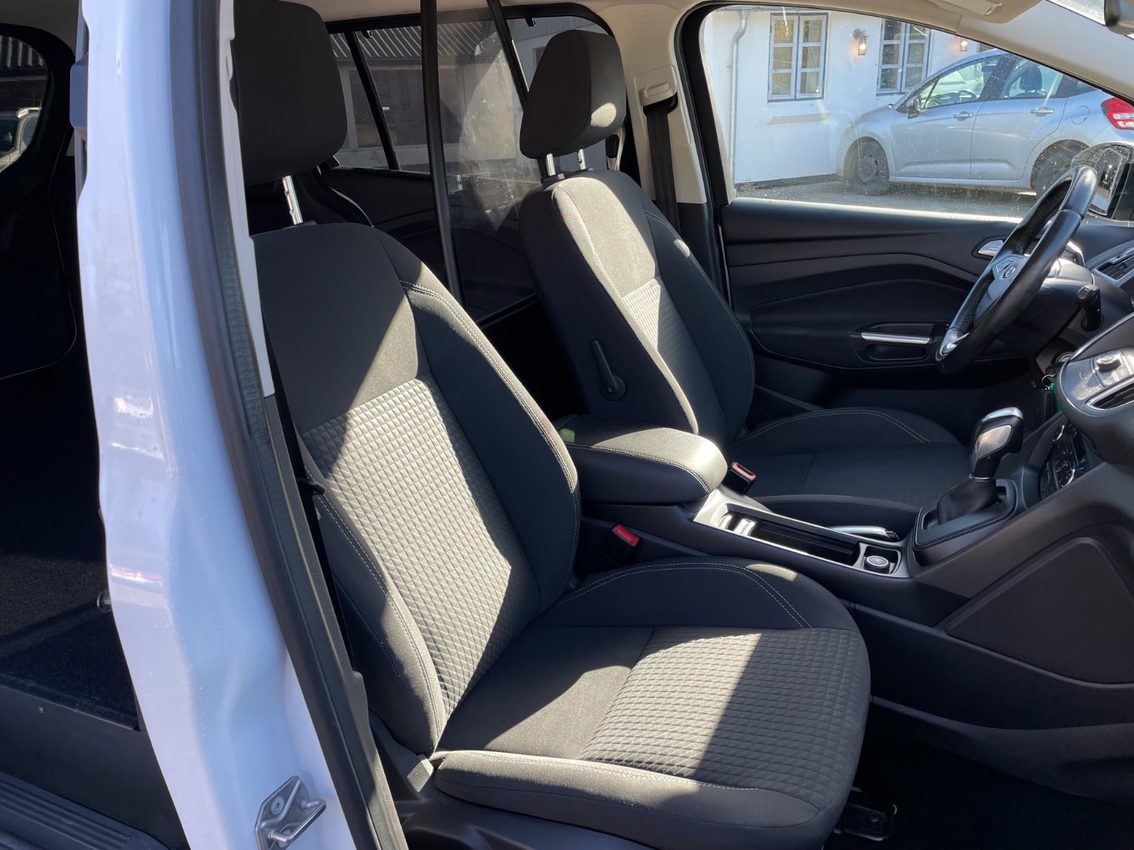 Ford Grand C-MAX TDCi 120 Business aut. Van