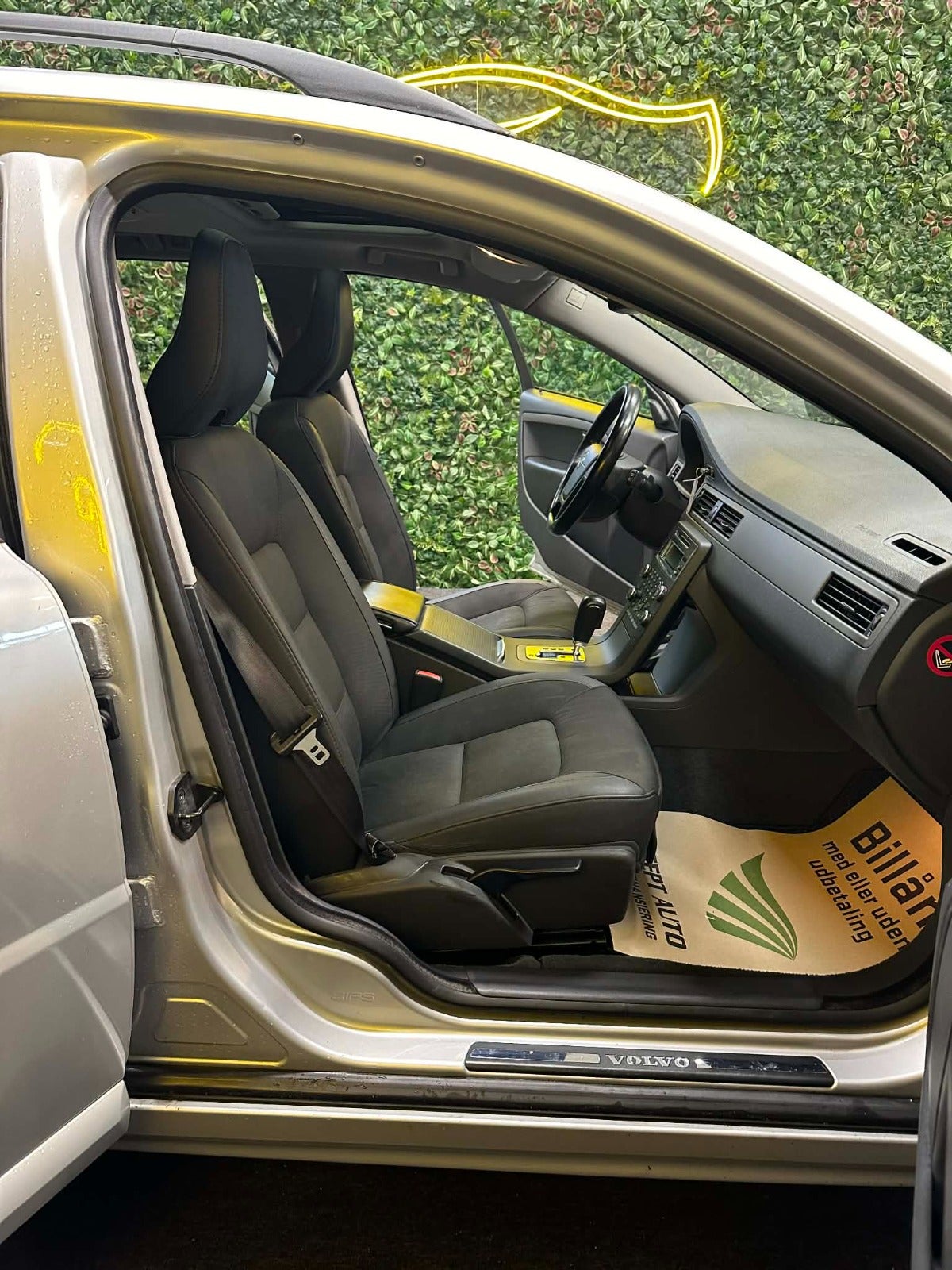 Billede af Volvo V70 2,0 D3 163 Momentum aut.