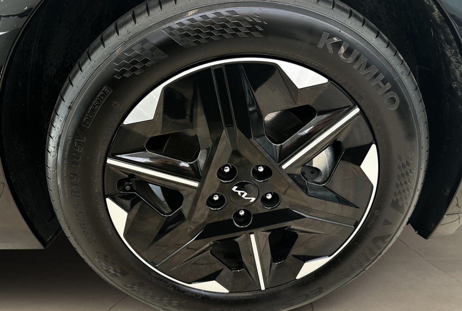 Kia EV6 Long Range Performance Upgrade AWD