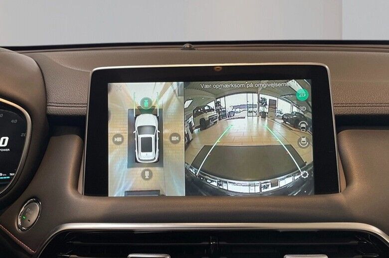 MG EHS PHEV Luxury