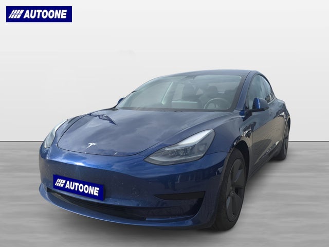 Tesla Model 3  Standard Range+ RWD