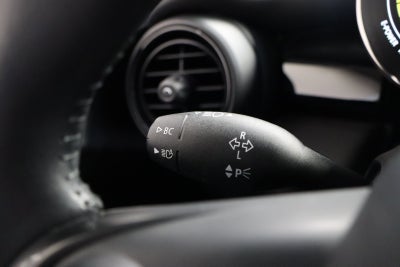 MINI Cooper SE Essential