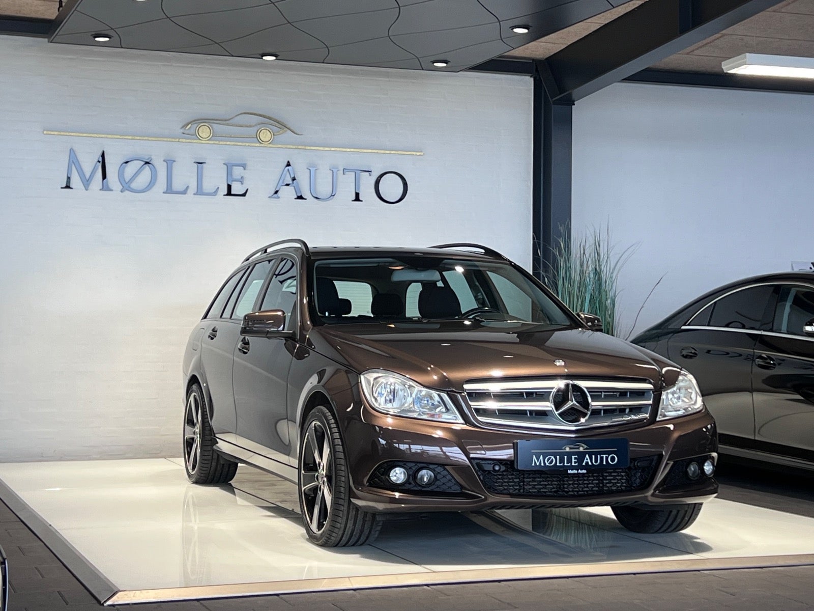 Billede af Mercedes C200 2,2 CDi AMG Line stc. aut. BE