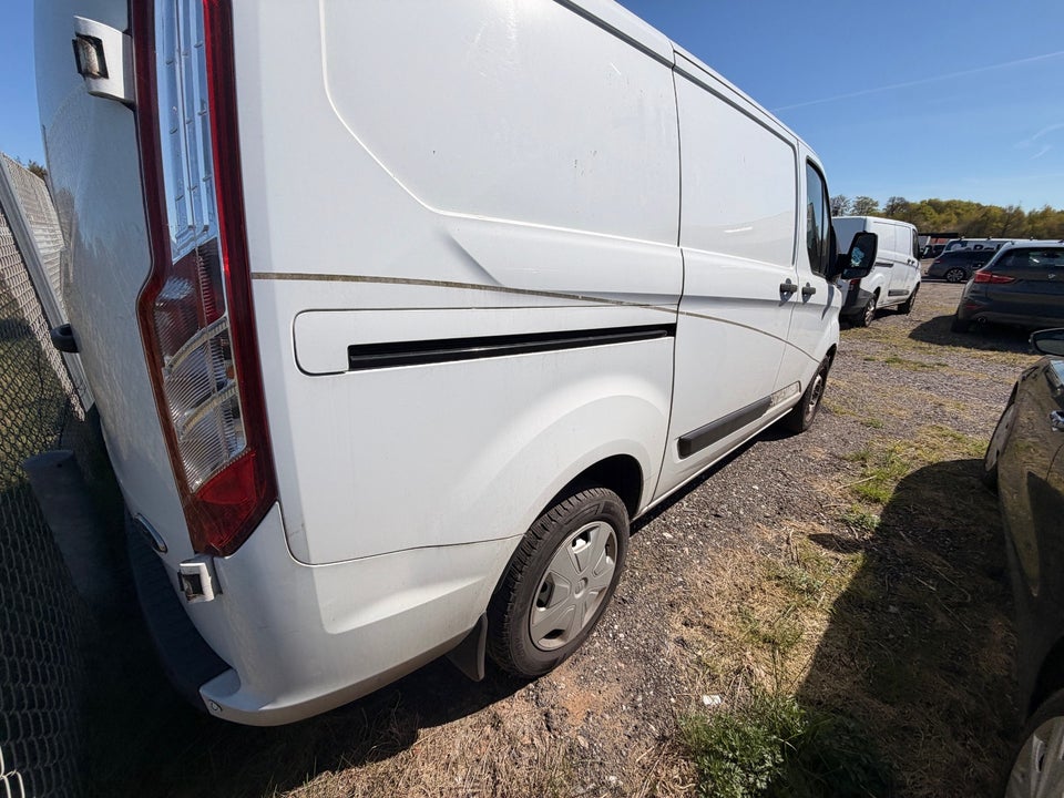 Ford Transit Custom 320 L1, Billede 4