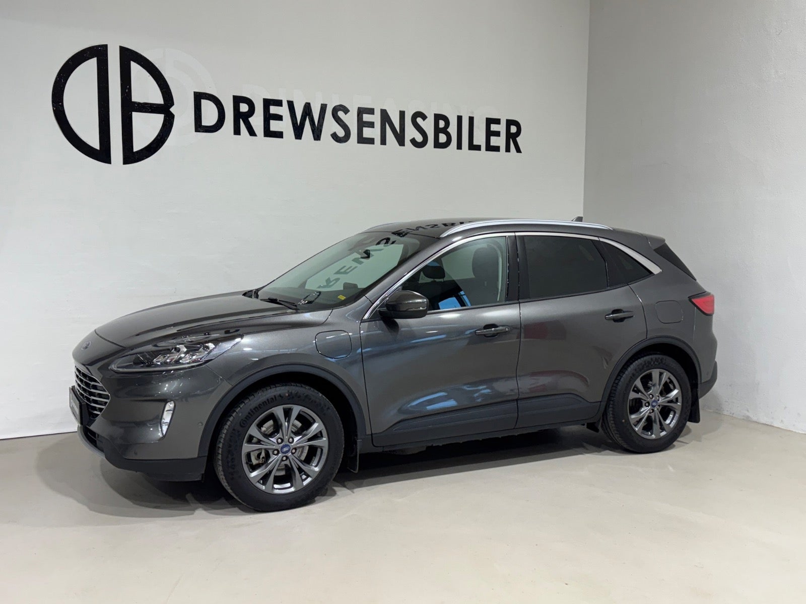 Ford Kuga PHEV Titanium X CVT