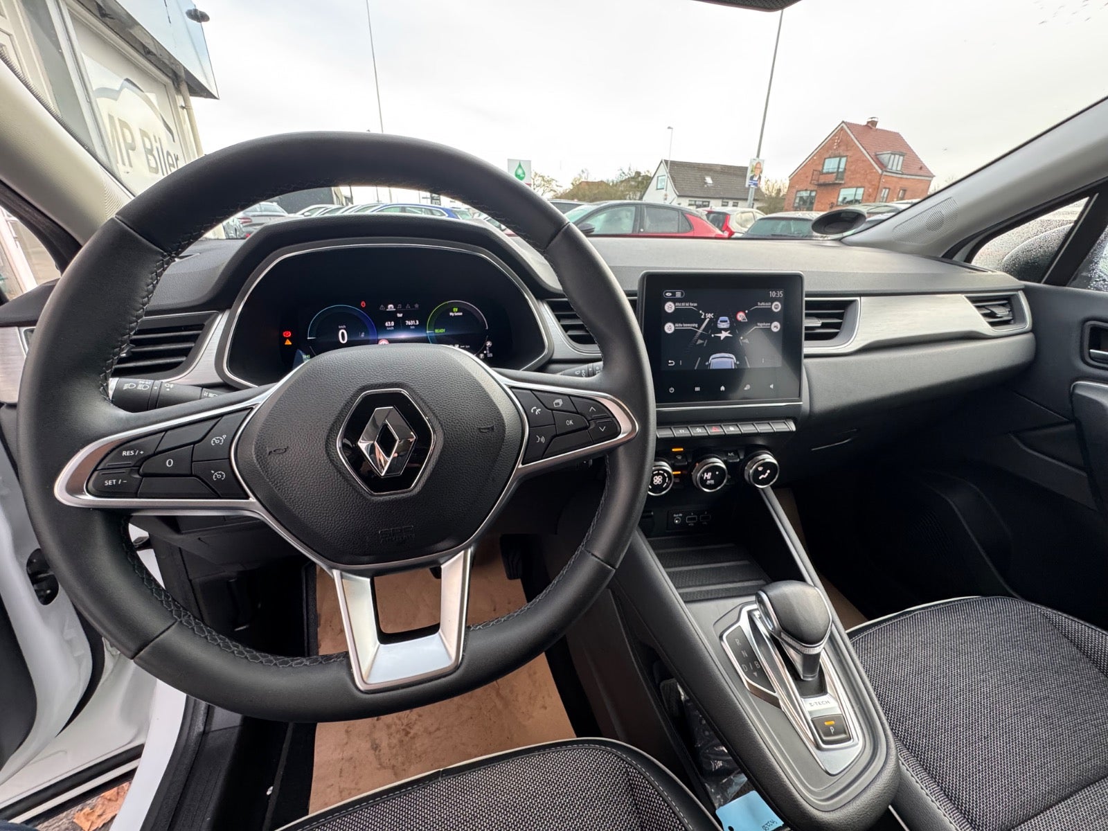 Billede af Renault Captur 1,6 E-Tech Intens