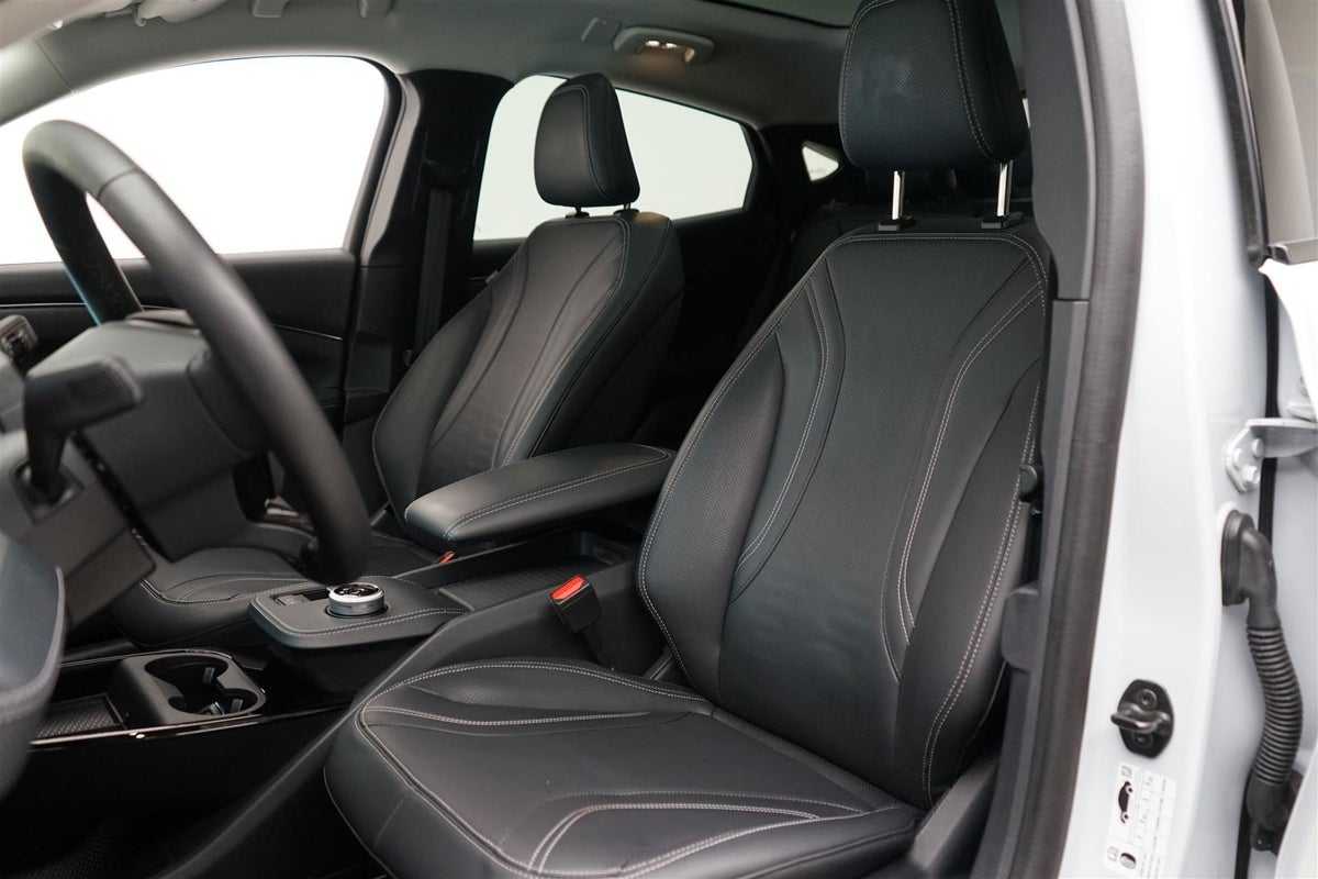 Ford Mustang Mach-E Standard Range billede 9