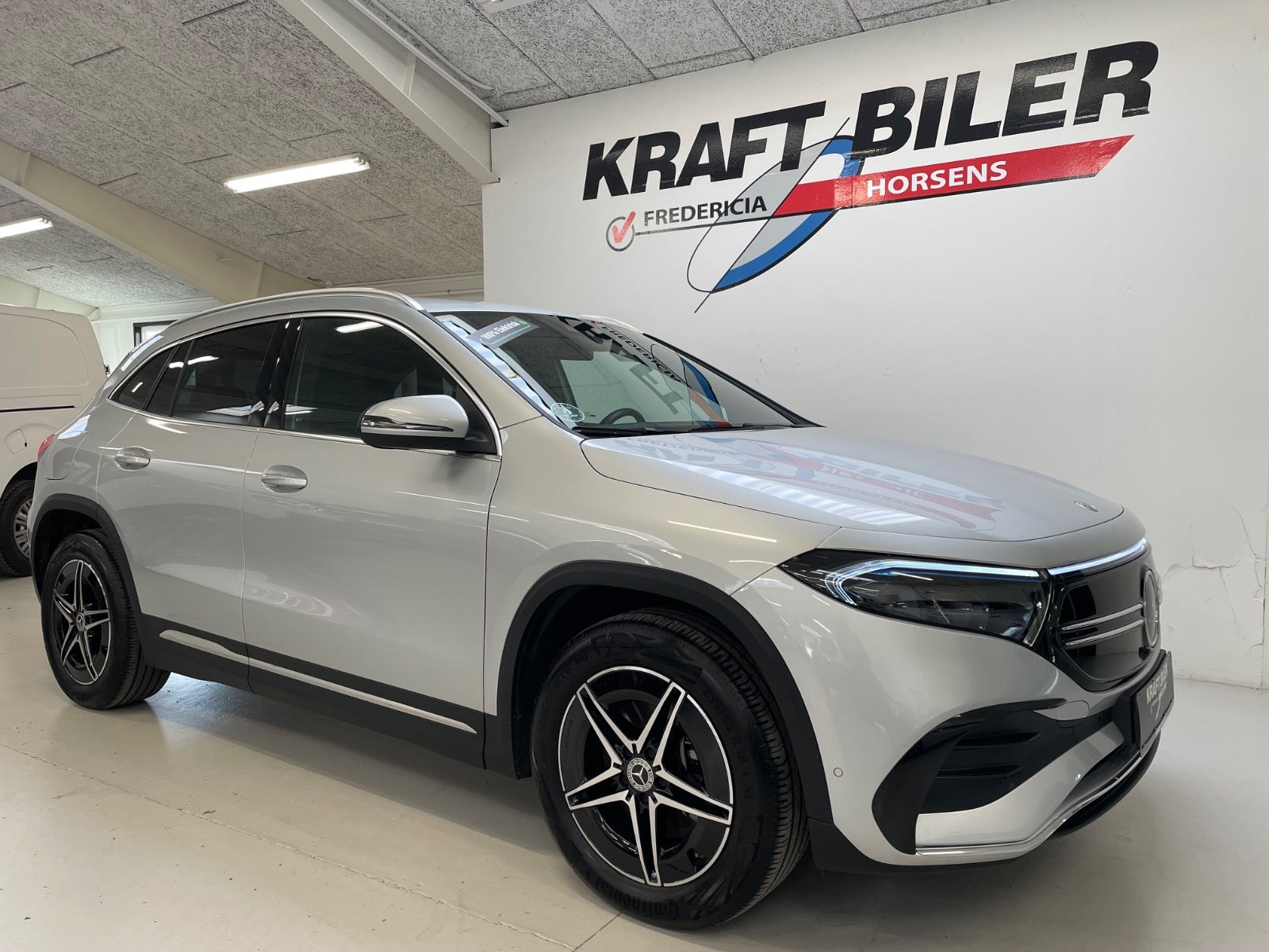Billede af Mercedes EQA350  AMG Line 4Matic