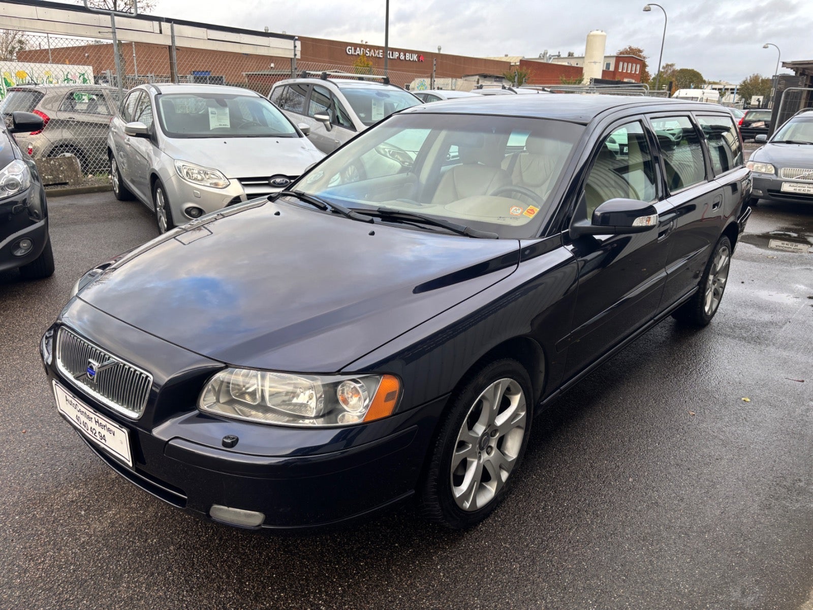 Volvo V70 140