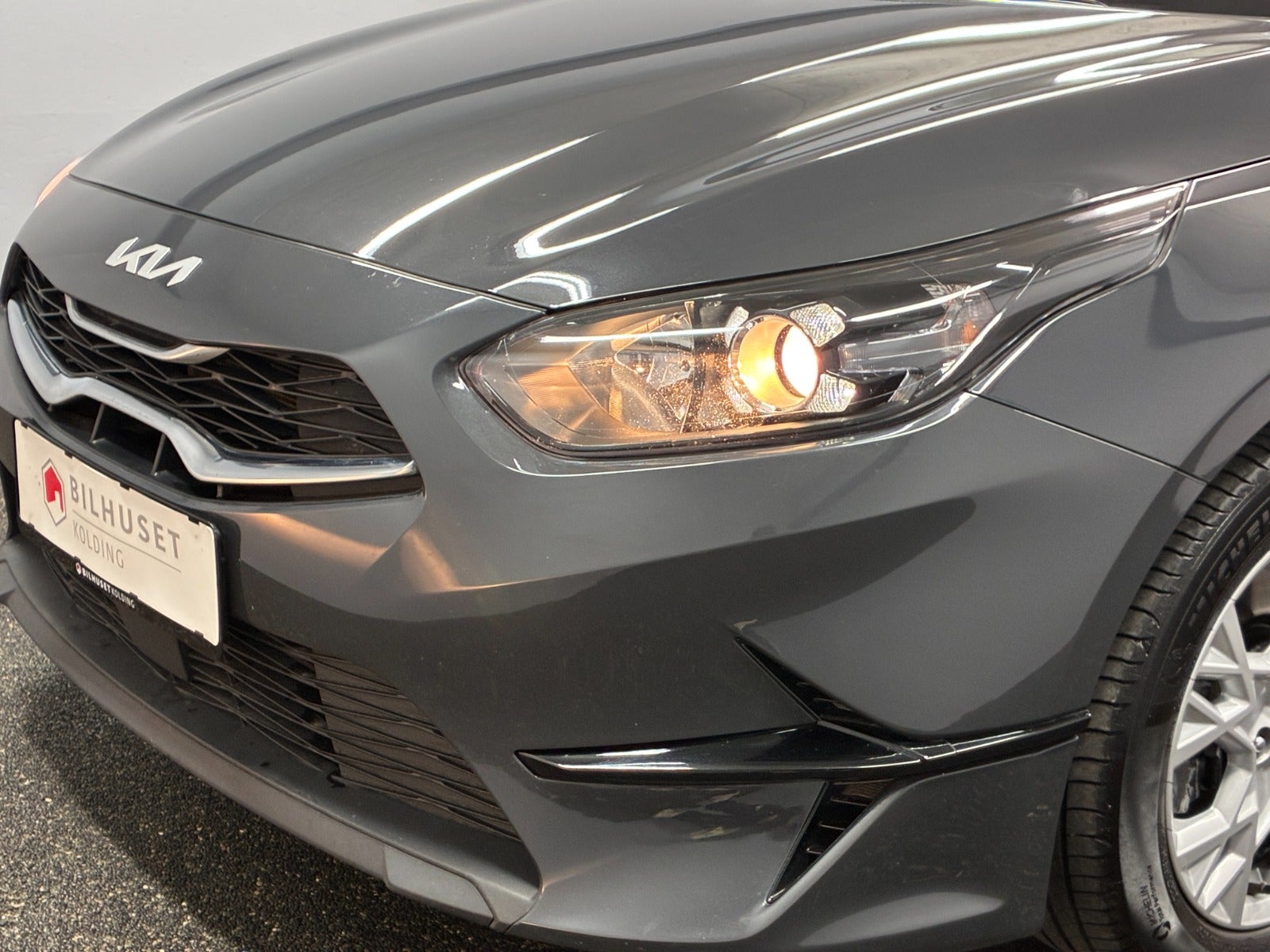 Billede af Kia Ceed 1,0 T-GDi Prestige SW