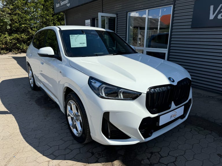 BMW iX1 xDrive30 M-Sport Premium