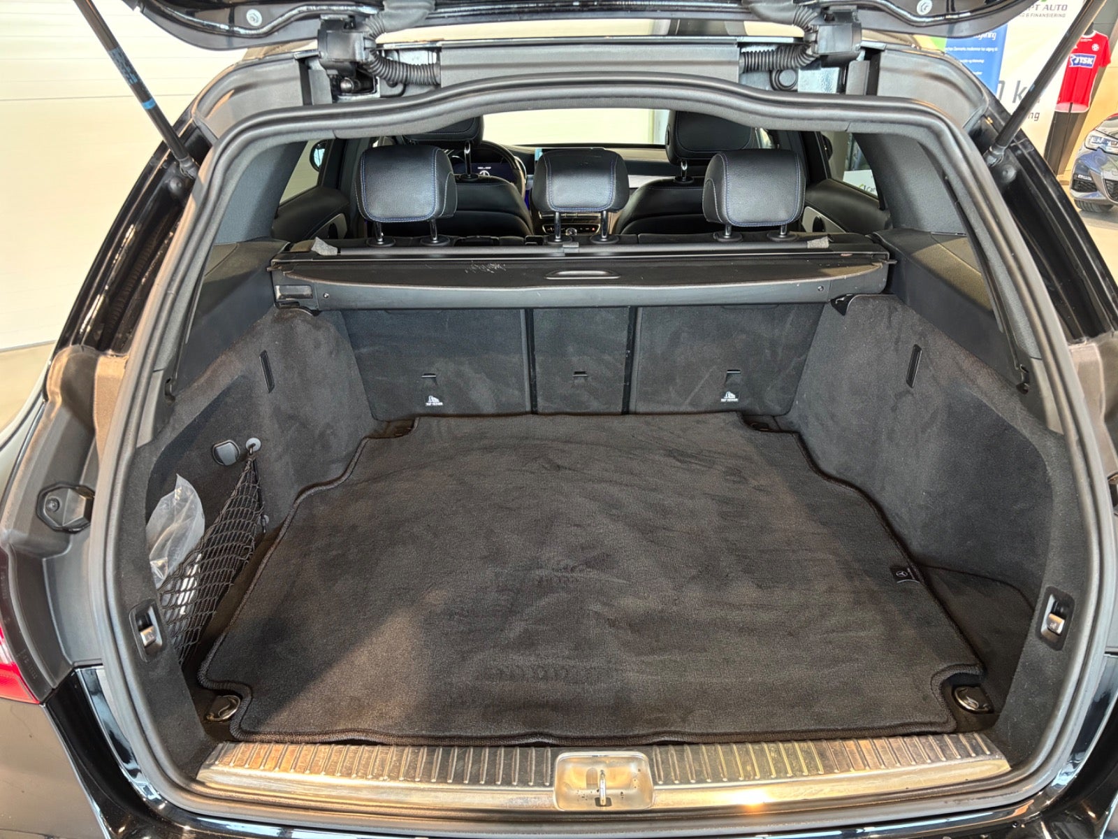 Mercedes C220 d, Billede 17
