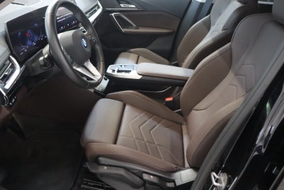 BMW iX1 xDrive30 X-Line