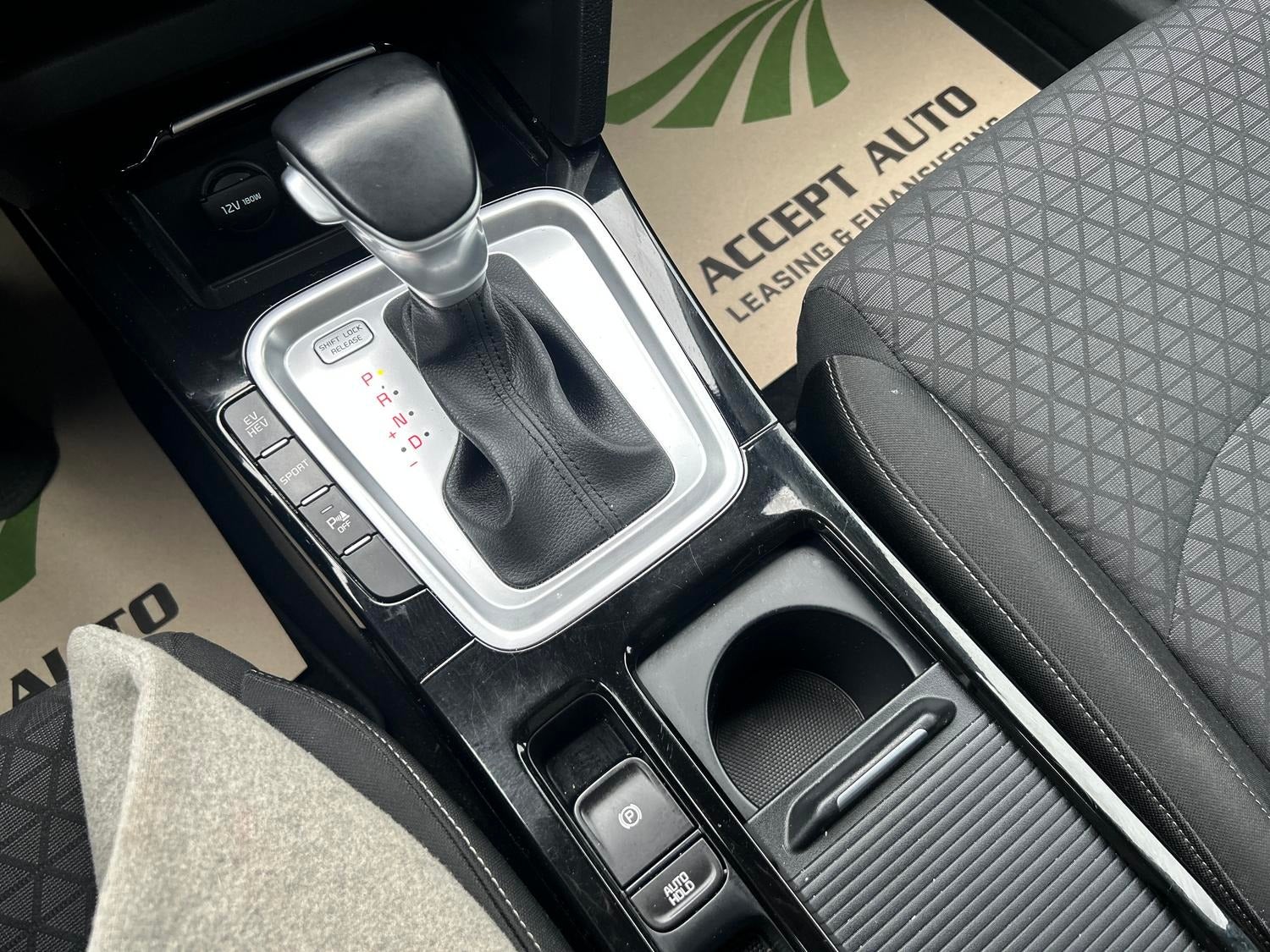 Billede af Kia Ceed 1,6 PHEV Prestige SW DCT