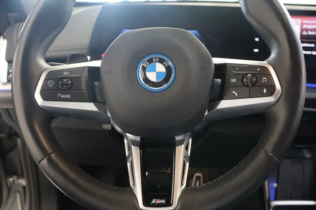 BMW iX1 xDrive30 M-Sport Premium