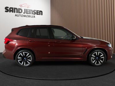 BMW iX3 Charged M-Sport