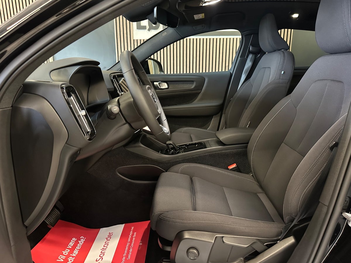 Volvo C40 P6 ReCharge Core