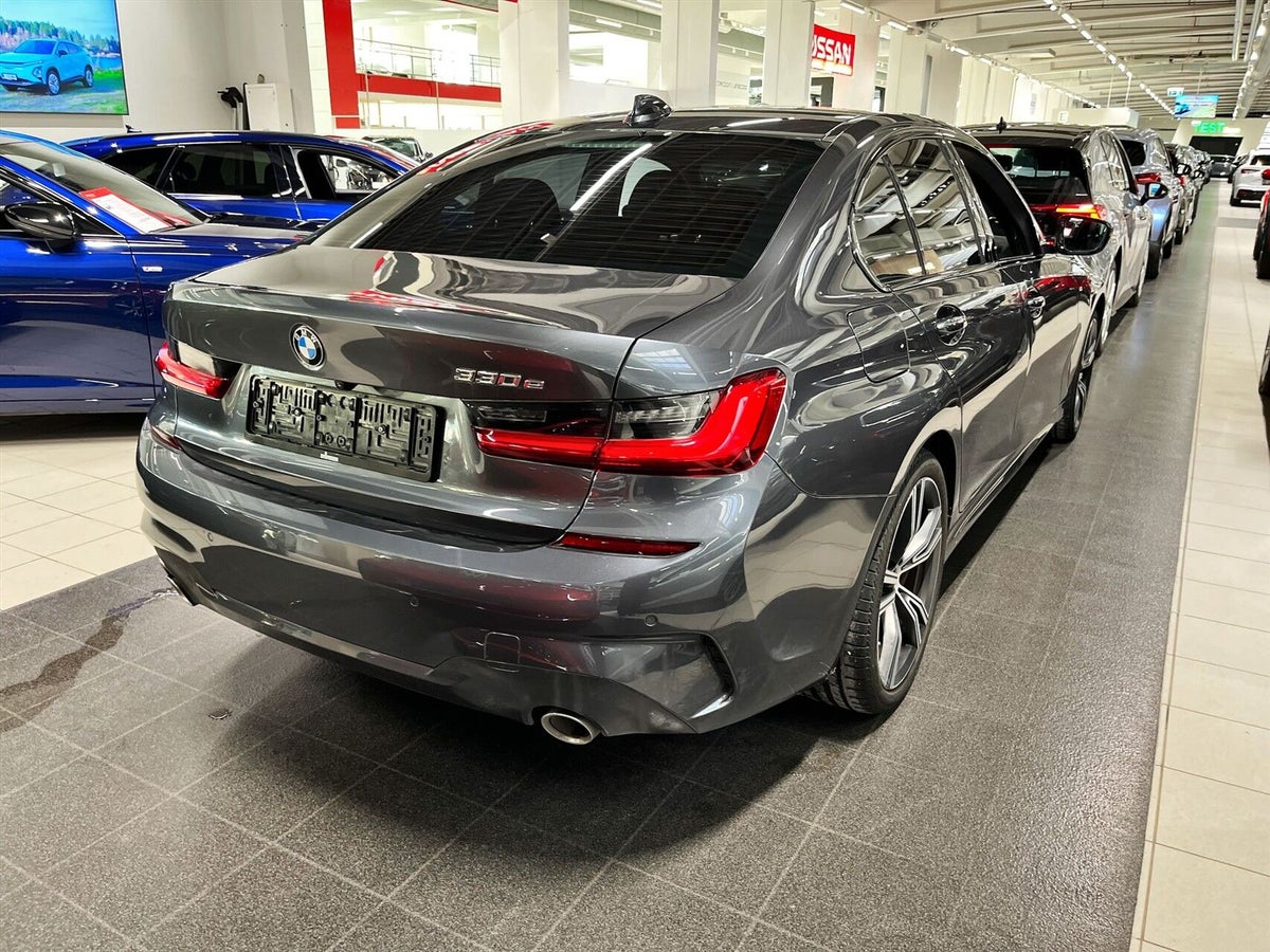 BMW 330e M-Sport aut. billede 2