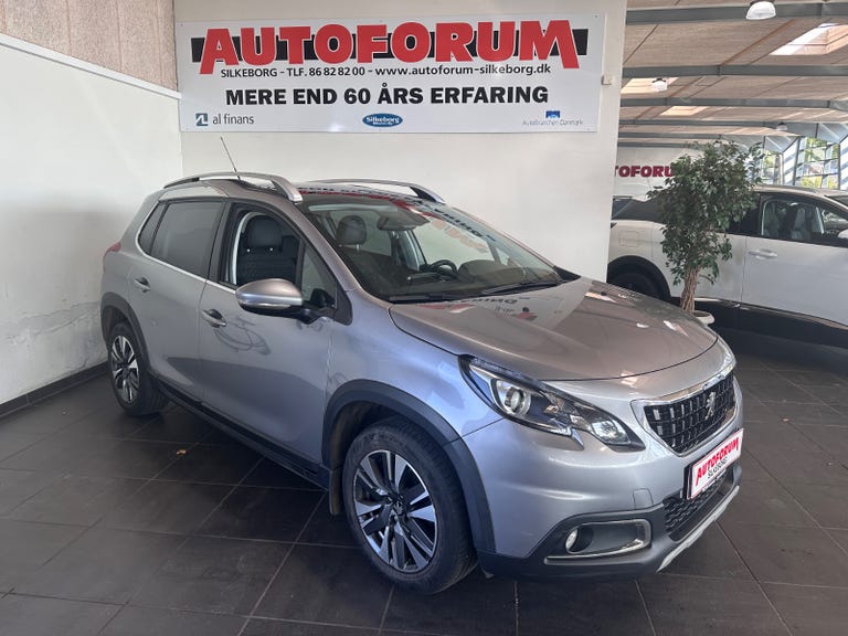 Peugeot 2008 BlueHDi 100 Desire Sky