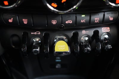 MINI Cooper SE Classic Trim