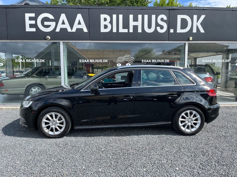 Audi A3 TDi 110 Ultra Attraction Sportback