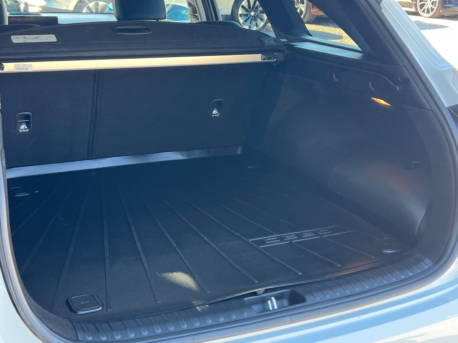 Kia Ceed PHEV Prestige SW DCT