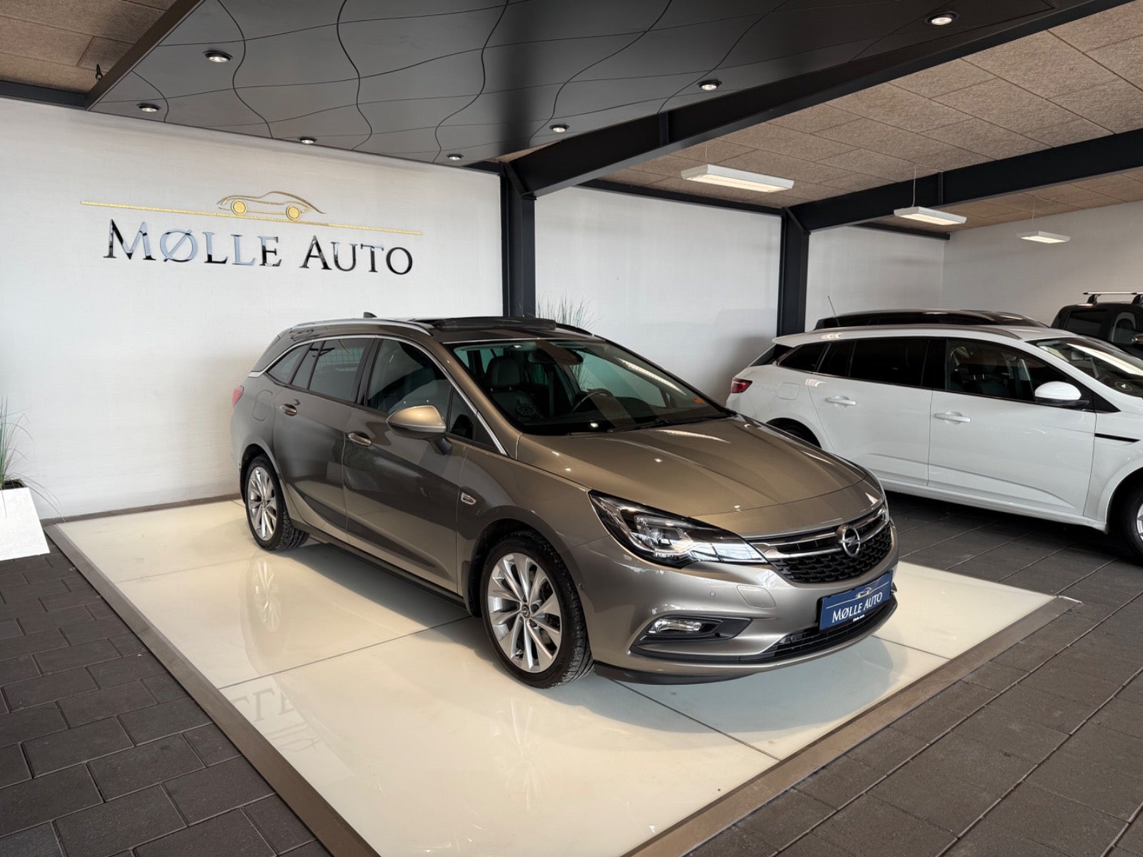 Billede af Opel Astra 1,6 CDTi 136 Innovation Sports Tourer aut.