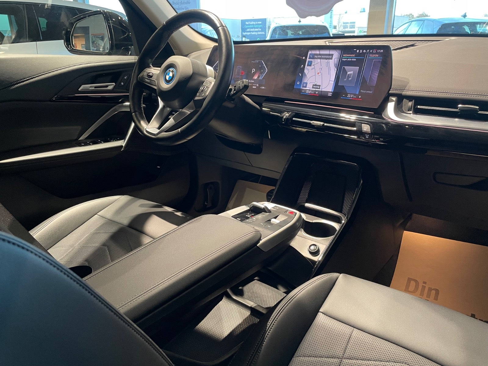 BMW iX1, Billede 7