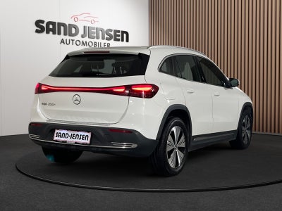 Mercedes EQA250+ Progressive Van