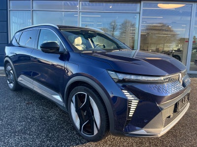 Renault Scenic E-Tech 87 Iconic 5d