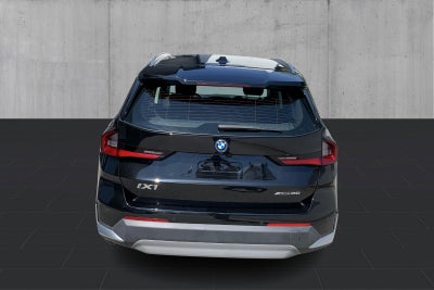 BMW iX1 xDrive30 X-Line