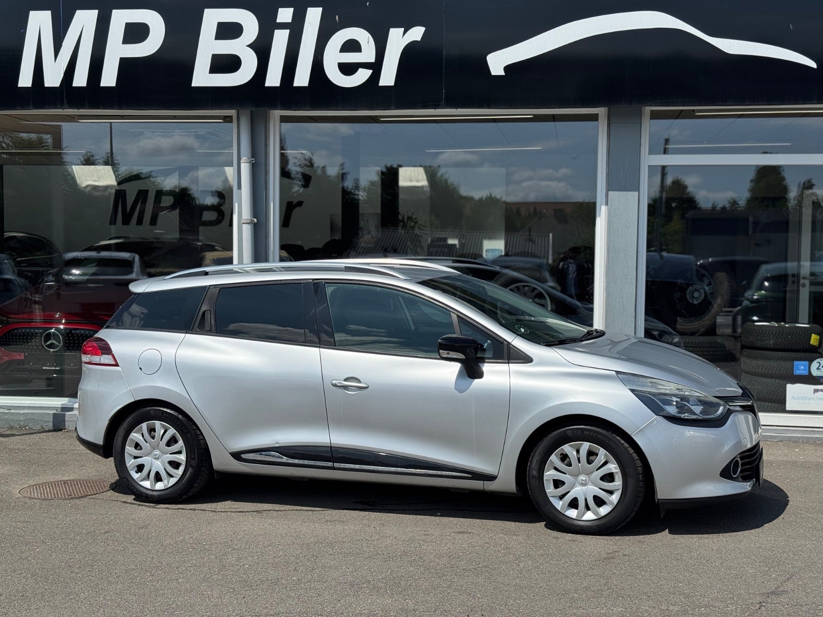 Billede af Renault Clio IV 1,5 dCi 75 Expression Sport Tourer